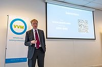 22relevant-mw04-1395