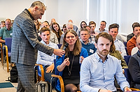 22relevant-mw04-1541