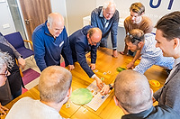 22relevant-mw04-1819