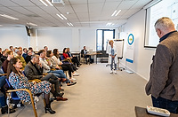 22relevant-mw04-2297